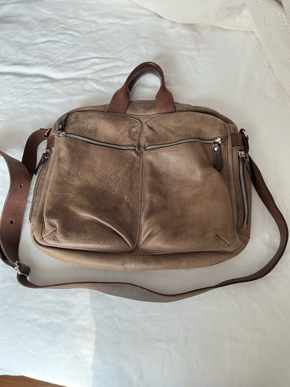 M0851 leather computer / messenger bag